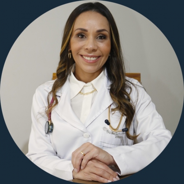 Foto de Dra. Ana Beatriz Oliveira